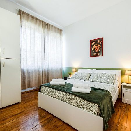 Milanese Elegance - 15 Minutes Duomo Apartment Екстериор снимка