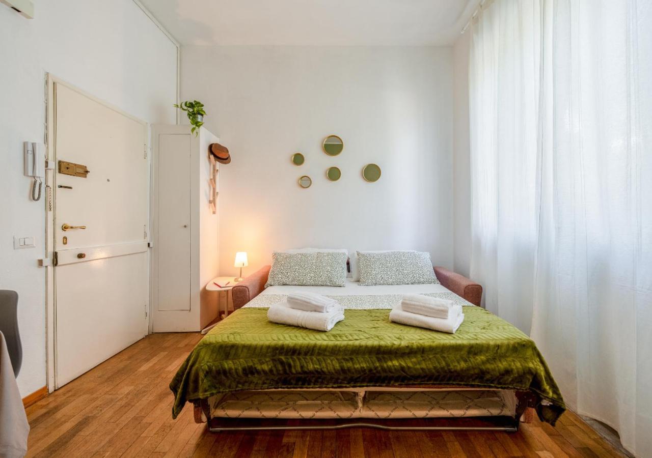 Milanese Elegance - 15 Minutes Duomo Apartment Екстериор снимка