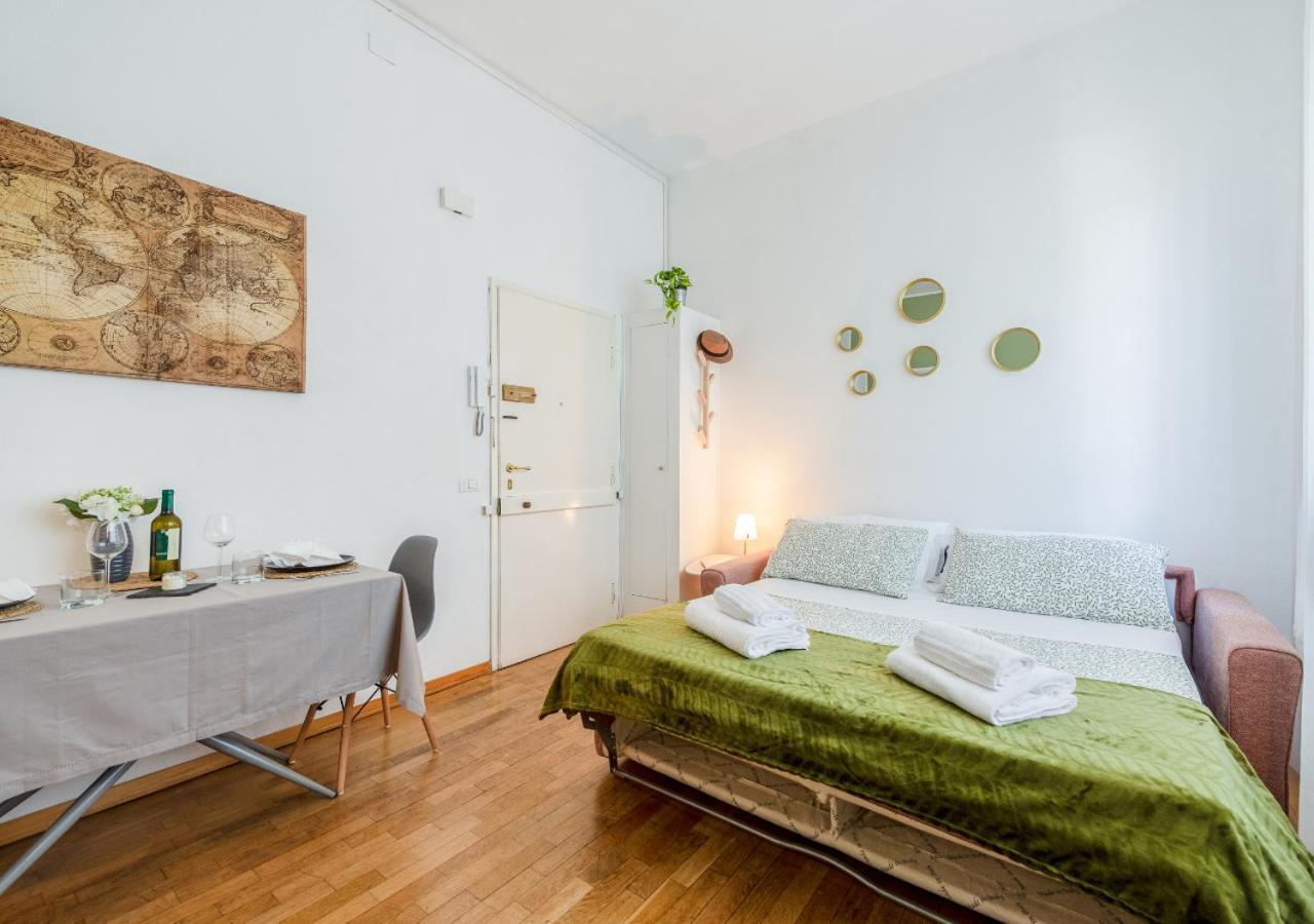 Milanese Elegance - 15 Minutes Duomo Apartment Екстериор снимка